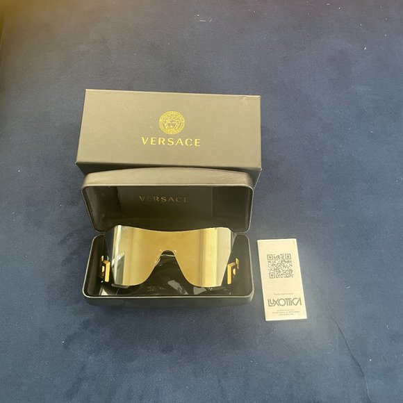 VERSACE Sunglasses main image 4